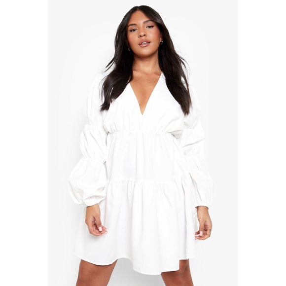 Boohoo Plus Dresses & Skirts - Boohoo White Woven Tiered V Neck Smock Dress (US Size 14)